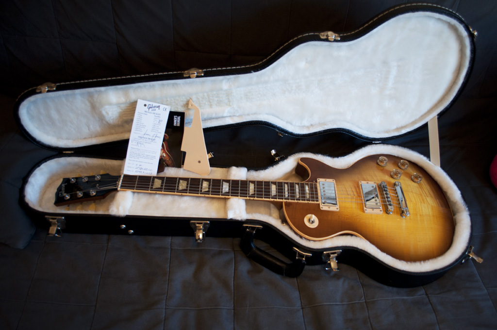 2009 Gibson Les Paul Traditional Plus Honey Burst (SOLD) – Rolly's
