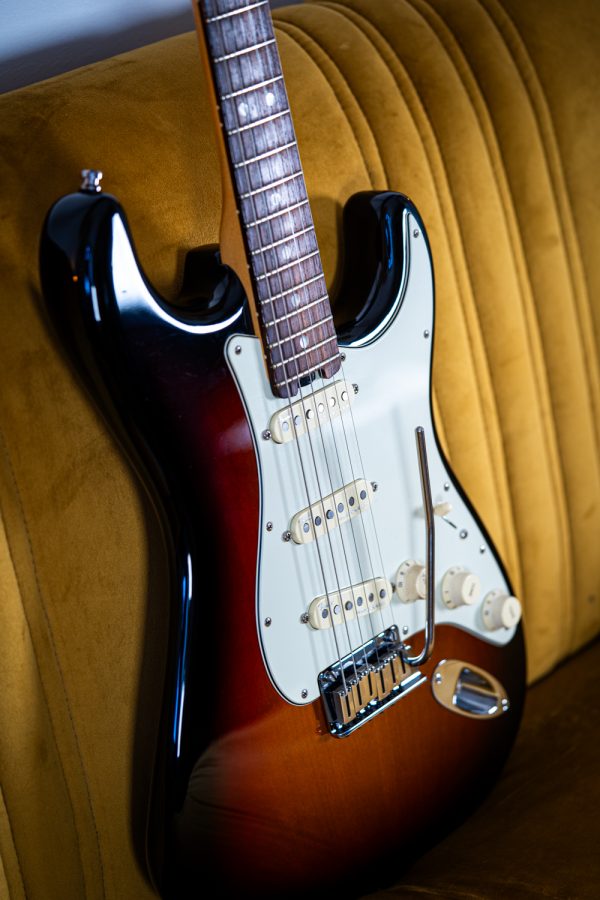 2016 Fender American Elite Stratocaster Three Tone Sunburst